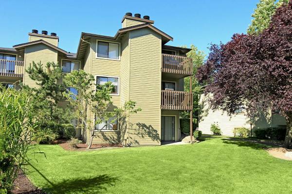 $1,601 / 2br - 800ft2 - BBQ/Picnic Area, Dog Park, Pool, On-Site Maintenance (Kent, WA)63934419448194120