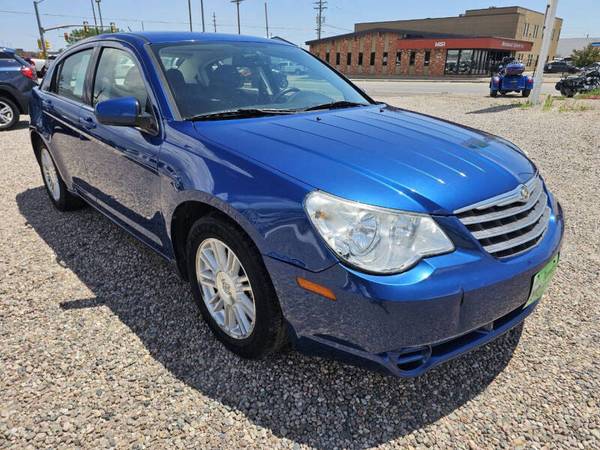 2009 Chrysler Sebring 4dr Sedan - $7,995 (Cheyenne)63442889111299123