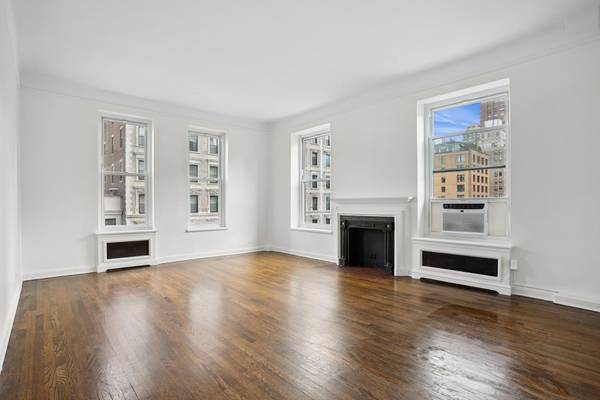 $14,500 / 4br - 2200ft2 - 4BR Steal in Carnegie Hill, Near the PARK! Sprawling, Prewar, Perfect (Upper East Side)63684781234305120