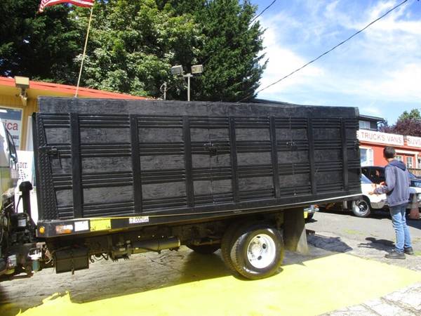 1999 Isuzu NPR - Photo 14