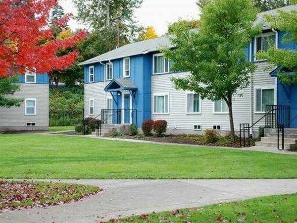 $1,702 / 1hab - 750ft2 - Patio hermoso, Calefacción (eléctrica), Persianas, Lavadora/Secadora (Rainier Beach)63808008176003124