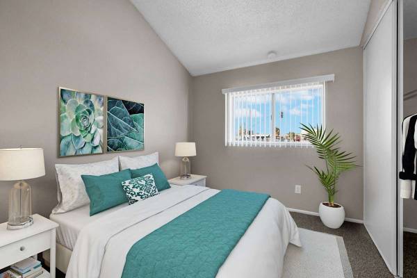 $3,745 / 4br - 1248ft2 - Washer and Dryer Hookups, Professional Management On-Site, BBQ Area (11622 Carmenita Rd, Whittier, CA)63912983831555123