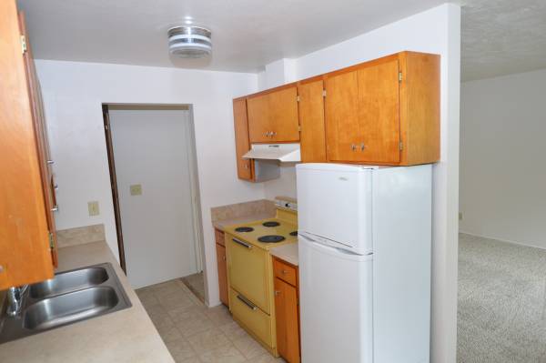 $995 / 1br - ¡Apartamento económico en planta baja en ubicación privilegiada! (Eugene)63977273934210123