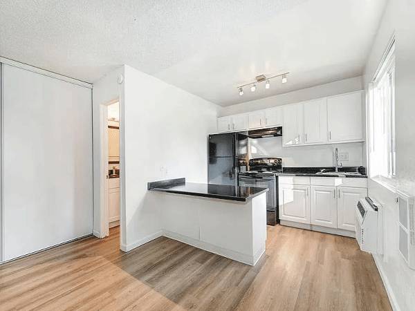 $995 / 1br - __Hermoso 1BR / 1BA__5210 Monterey Rd__ (San Jose, CA)64030485734146120