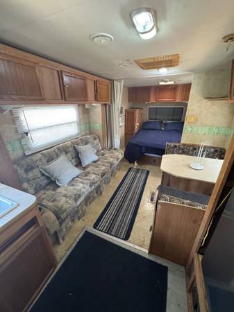 $600 / 1br - 224ft2 - RV EN ALQUILER $600 AL MES (Rockport Tx)64036536339971122