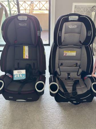 Two GRACO 4Ever 4 in 1 Car Seats 1