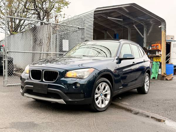 2014 BMW X1 xDrive28i AWD w/Navigation Camera 104k - $6,700 (Brooklyn)63654717694977120