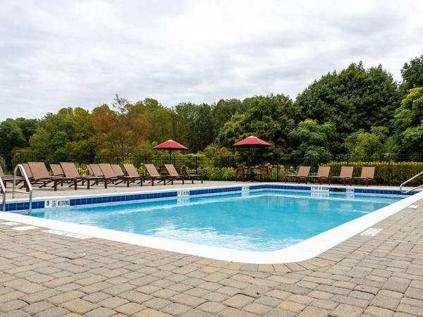 $2,540 / 2br - 939ft2 - Spacious 1–3 Bedroom Homes with Modern Features & Great Amenities (Town of Newburgh)64035737134210123