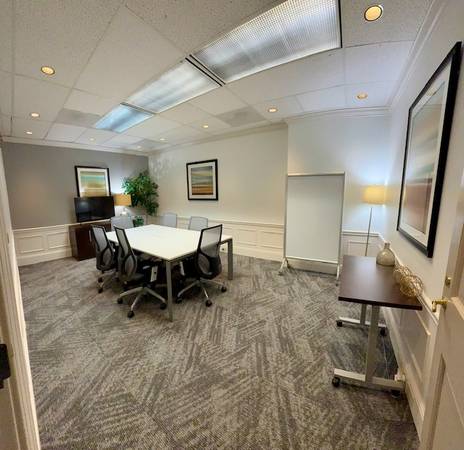 $1,592 / 157ft2 - Move-In Ready Offices to Inspire Your Workday; from $699 and UP (Downtown Chattanooga)63993078571778124