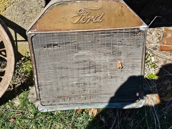 Ford Radiator 1