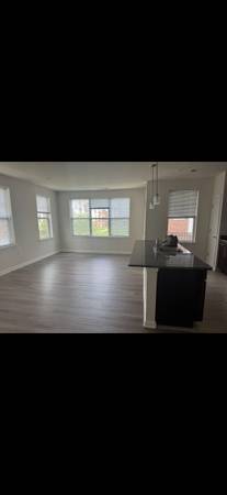 $1,050 Habitación tranquila en alquiler (Flagtown)63676363547393123