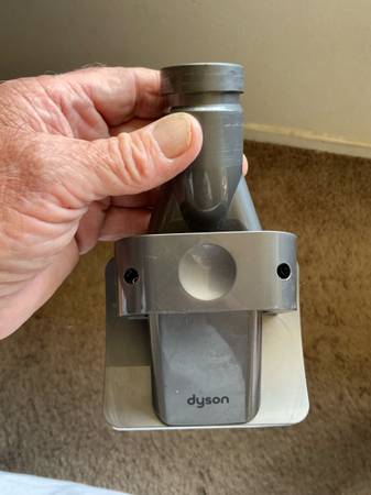 Dyson grooming attachment for dog, cat, bunny or hamster 1