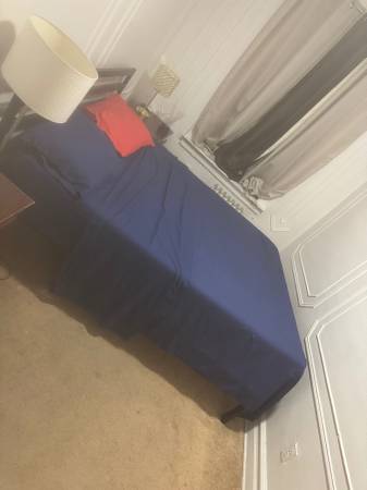 $900 / 3br - $900 Room For Rent (Brooklyn)63874742743809121