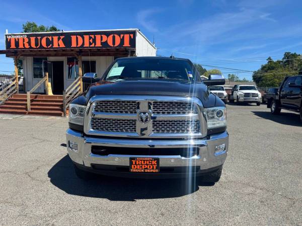 2018 RAM 2500 Laramie 4dr - Photo 2