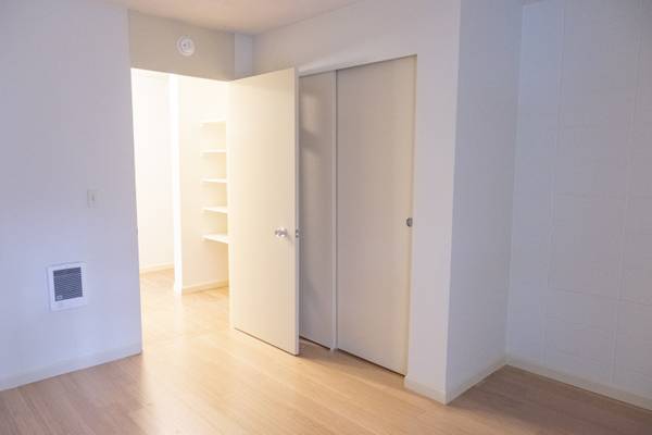 $1,650 / 2br - 655ft2 - 1st Mo Rent & 3mo Parking Free! Forest Park Retreat ~ Apply Now (NW Portland, Nob Hill, NW 23rd, Forest Park)63895124974210122