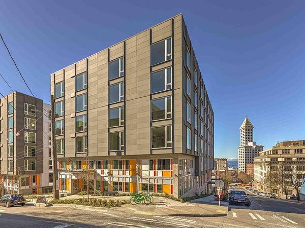 $1,395 / 1br - 514ft2 - Modern Finishes, Washer and Dryer Hook-Ups, Hard Surface Counters (Downtown Seattle)64031311931138123