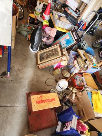 Yard sale photo