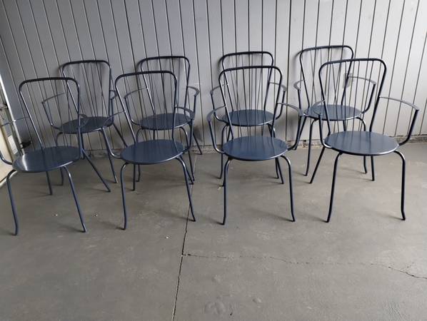 8 outdoor patio stackable chairs 1
