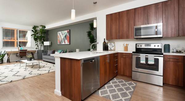 $2,815 / 1br - 538ft2 - Pool, Sun Deck and Spa, Package Lockers, Near Public Transit (san jose downtown)63868153933315120