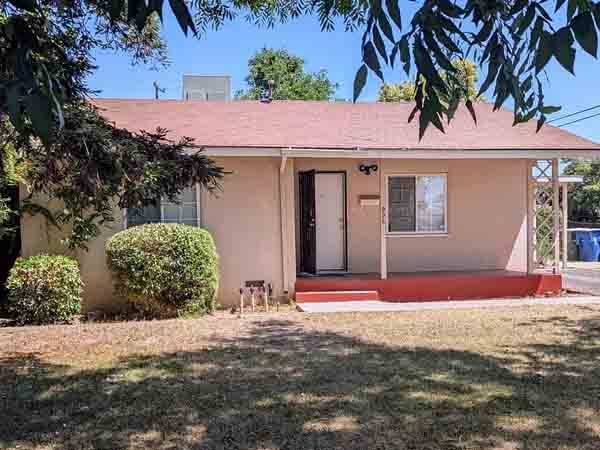 $875 / 2br - ⭐️Amazing 2 bedrooms and 1 bath home🤟 (Fresno, CA)63798509004163120