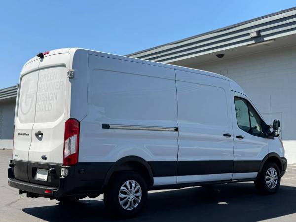 2015 Ford Transit 250 Van - Photo 11