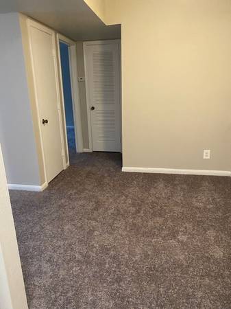 $895 / 1br - Say Hello to your New Home! (Greensboro)64027272549123122