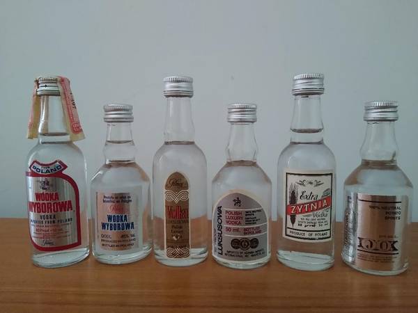 6 POLISH Vodka 50 ml bottles 1