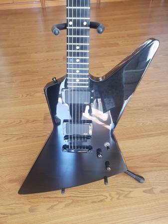 ESP  EXP (EXPLORER),w/case ,set neck, ebony fingerboard, cash only, Pick up in N 1