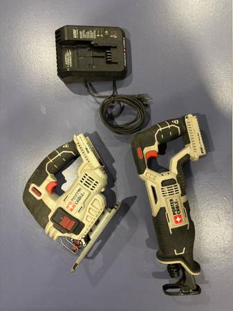 Porter Cable jig and reciprocating saw and charger 1