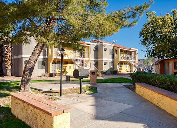 $760 / 321ft2 - Spanish Speaking Staff, Laundry Facility, Library63966951831683122