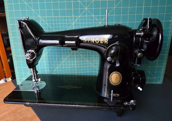 Singer Sewing Machine - Model 201 1