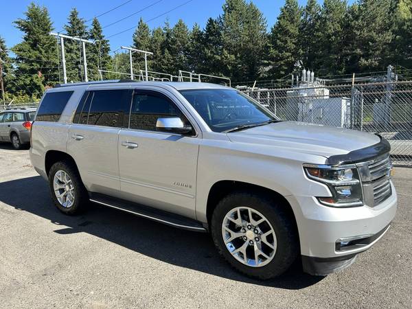 2015 Chevrolet Tahoe LTZ 4WD --Título limpio, equipado, asequible-- - $24,995 (kirkland)63613916638979122