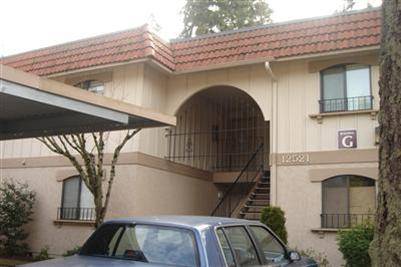 $2,100 / 2br - 854ft2 - 12521 NE 117th PL #G2 (Kirkland)63688607734785120