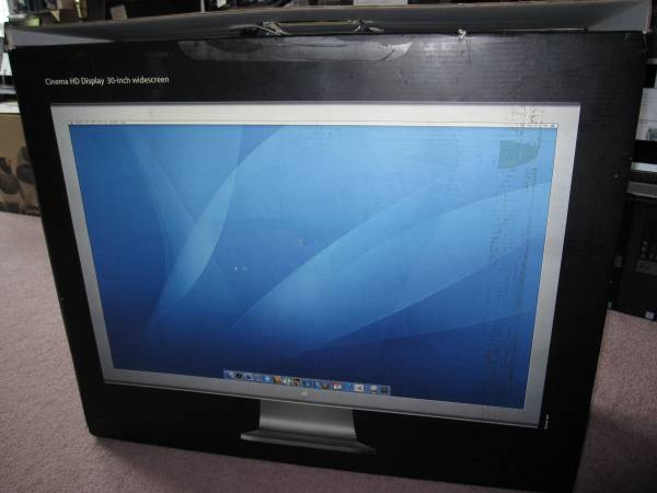 Apple Cinema HD 30