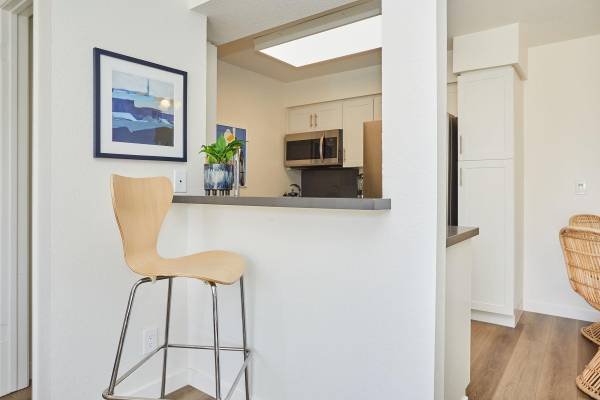 $3,849 / 3br - 1300ft2 - Santa Clarita CA, 3/bd, Ceiling Fans (Santa Clarita)63869888579715122