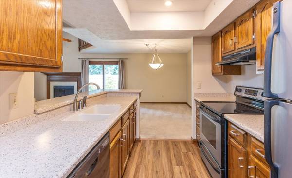 $850 / 1 habitación - 1071 pies² - ¡Espacioso hogar de 1 dormitorio y 1 baño con ático y diseño de planta abierta! (Fishers, IN)63501148577665120