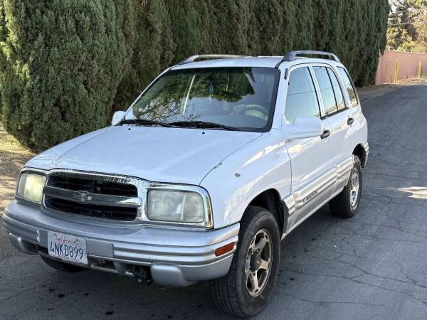 2001 Chevrolet Tracker   CLEAN TITLE*LOW MILES**Runs Excellet, Must SE 1