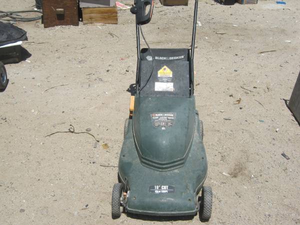 Black&Decker Electric Mower - reduced 1