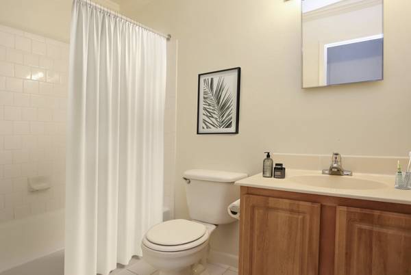 $1,700 / 2hab - 827ft2 - Listo para mudarse, precio especial 2 habitaciones ¡SOLO 1799! Gaithersburg MD (Gaithersburg)63779285777409120