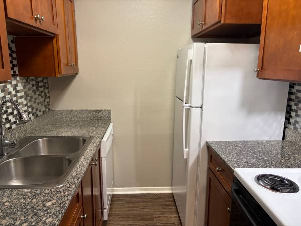 $1,080 / 2br - HOGAR DULCE HOGAR EN LOS ARTS AT JEFFERSON HEIGHTS (Baton Rouge)63902944991235121