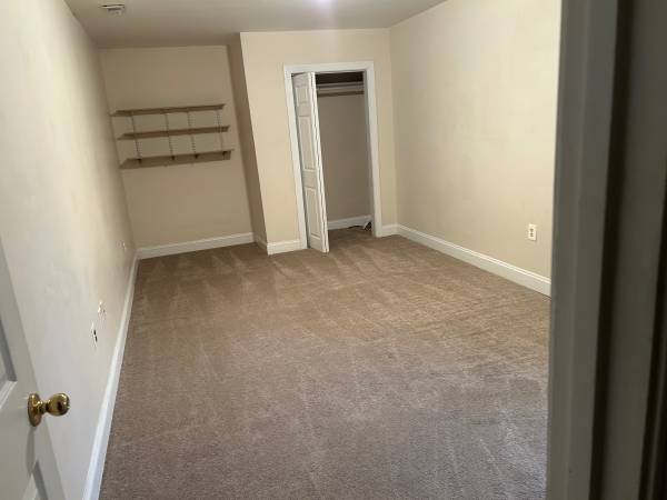 $900 / 1 habitación - 2500 pies² - Habitación cerca de la Universidad George Mason (Fairfax)63511844574849121