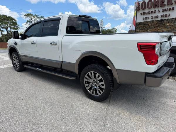 2017 Nissan TITAN XD Crew - Photo 4