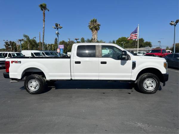 2019 FORD F250 SUPER DUTY XL 4X4 CREW CAB CÁMARA DE REVERSA LIMPIO - $24,950 ($276 Por Mes/ Ver Descargo de Responsabilidad Completo Abajo/ FINANCIAMIENTO FÁCIL)63613763438979123