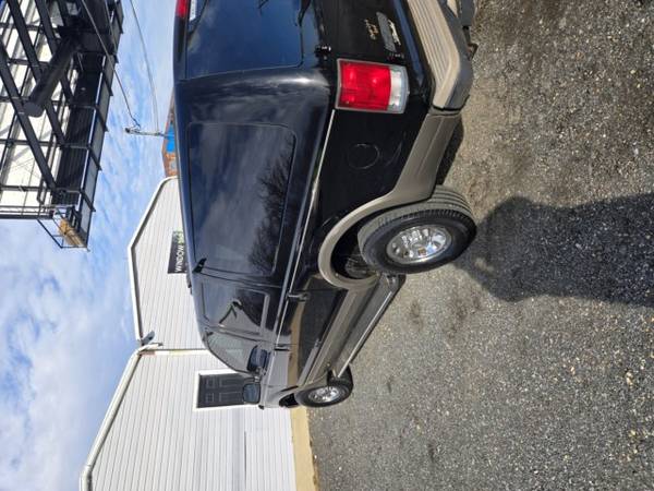 2000 Ford Excursion 1