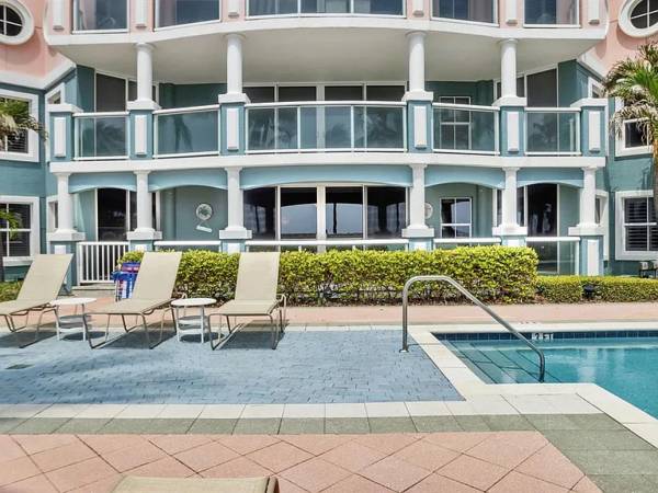 Walk thirty seconds to sink your feet into the sandy beach 1