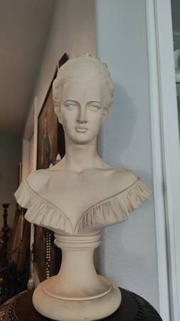 VINTAGE DE TALLA GRANDE - $85 (Brentwood)63470437757185122