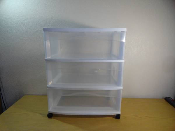 Sterilite wide 3 Drawer Cart 1