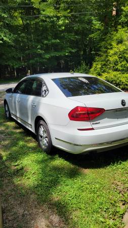 2016 Volkswagen Passat - $4,200 (Hookstown)63654695065345123
