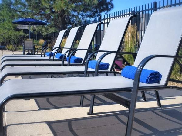 1 BD, Pet Park, Refrigerated AC! 1