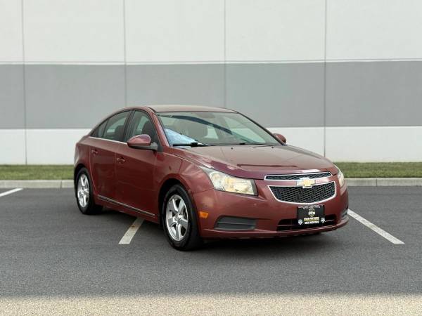 2013 Chevrolet Chevy Cruze LT Sedan 4D - $3,500 (+ MCE Motors)63477936727041124